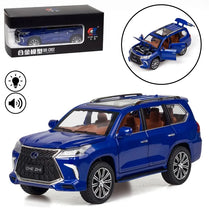 Lexus LX 570 SUV 1:24 Die-Cast Model Car with Light, Sound & Opening Doors