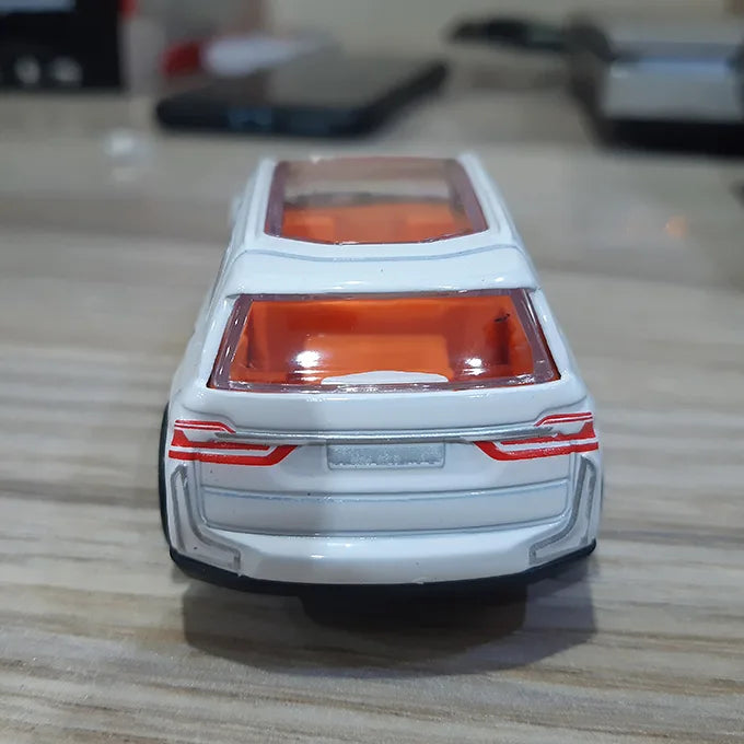 PlanetX BMW X7 4 Inch Die-Cast Pull Back Model Car